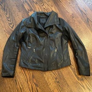Banana Republic sz M medium black leather zip jacket **see arm (last pic)